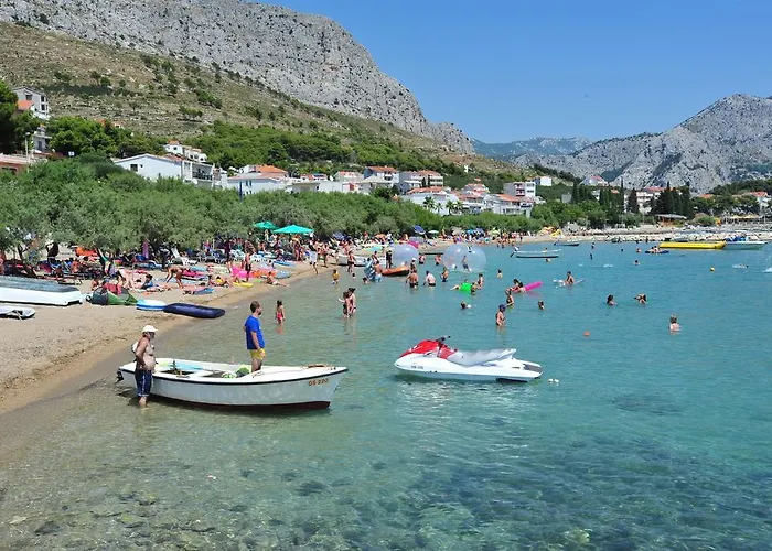 Adriana 耶塞尼采