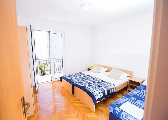 Adriana 公寓 耶塞尼采