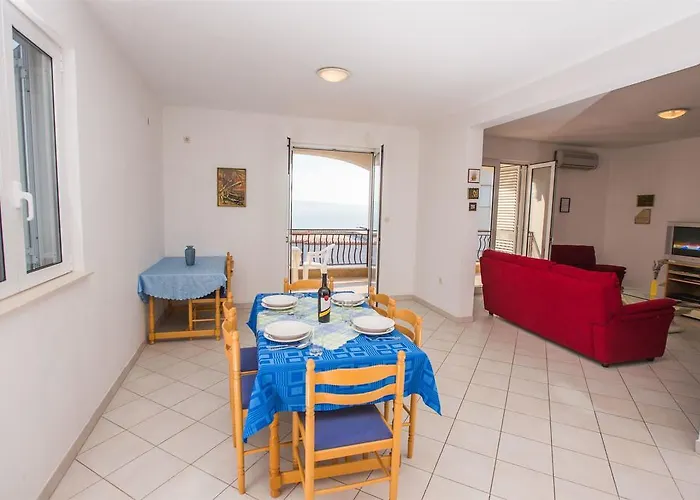 Adriana * 耶塞尼采